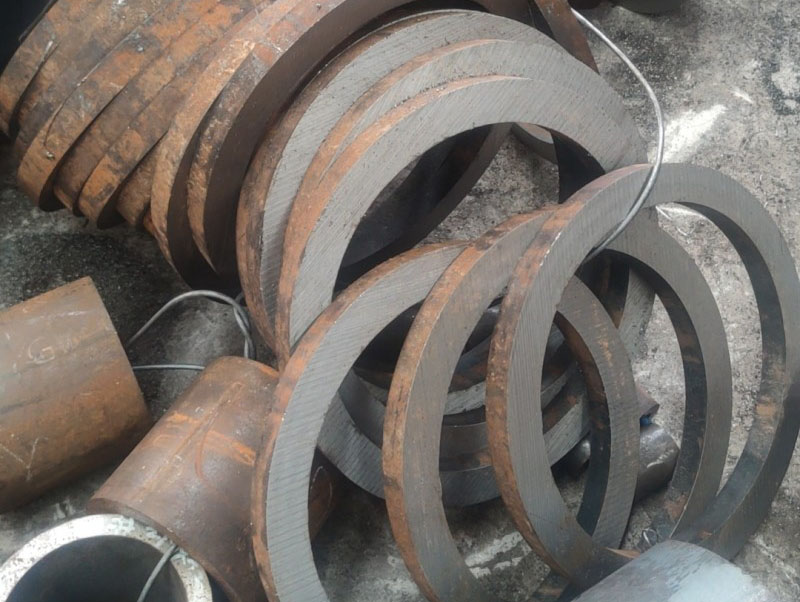 和顺42CrMo无缝钢管切割